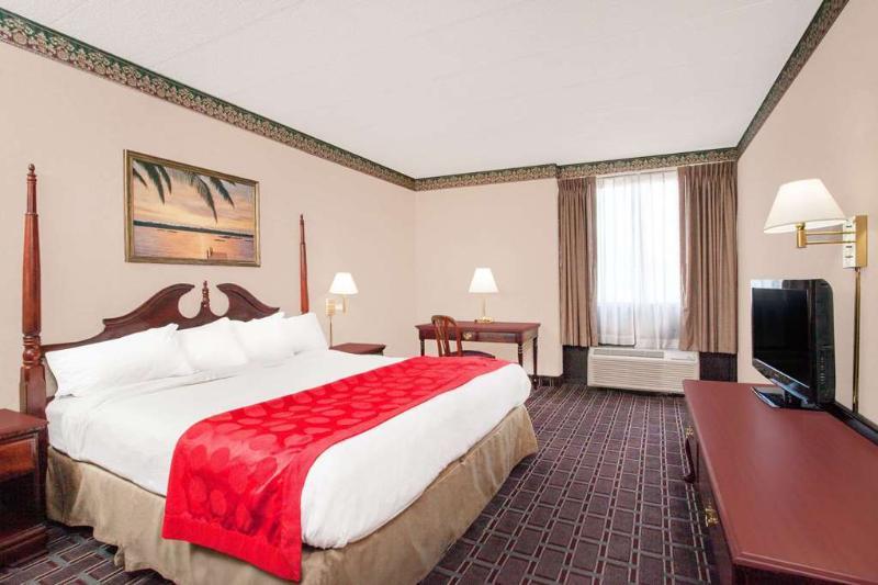 Best Western Plus Clarks Summit Scranton Hotel Eksteriør billede